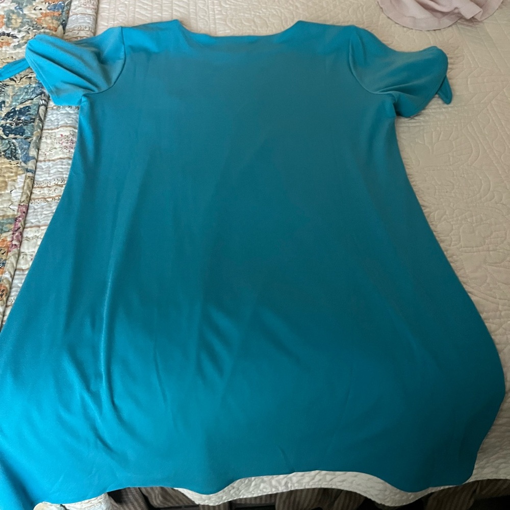CeCe Blue Relaxed T-Shirt Short Sleeve